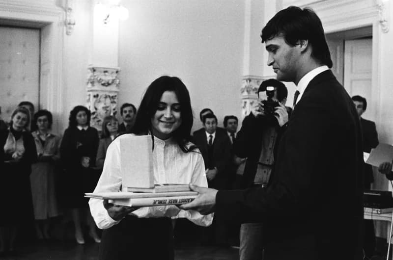 A nagykorúsági díjak átadása