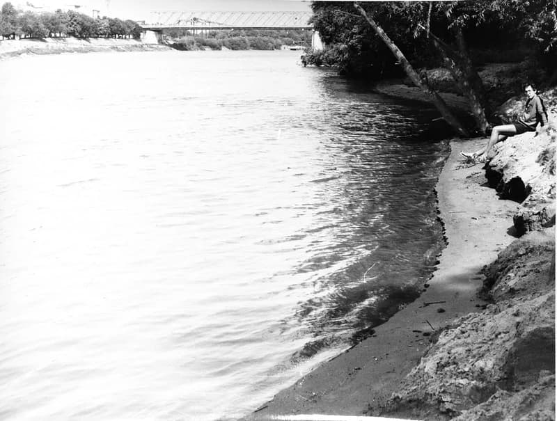 Fehér Ákos a zentai Tisza-parton