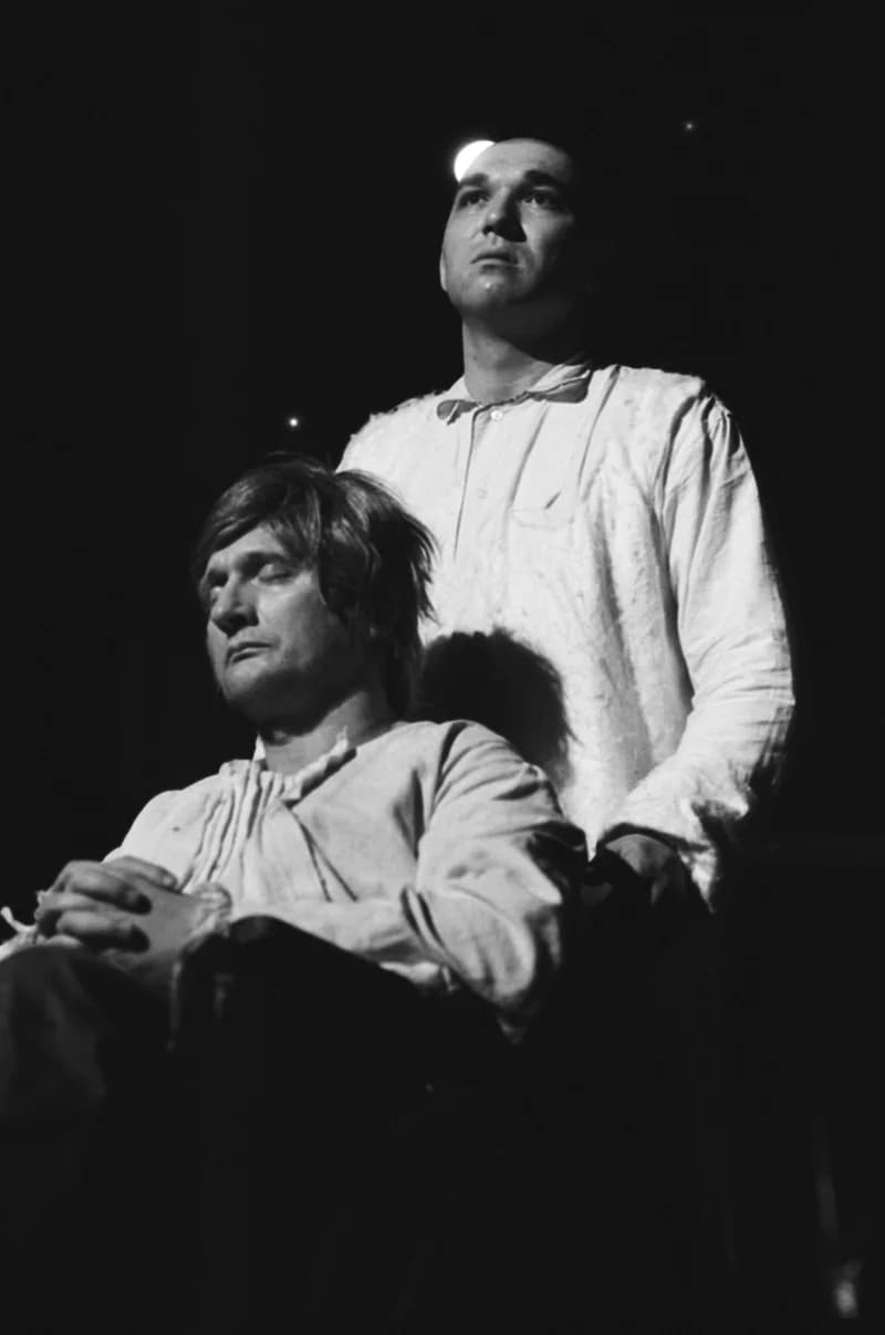 Tömöry Péter (r.), Tolnai Ottó: Paripacitrom 