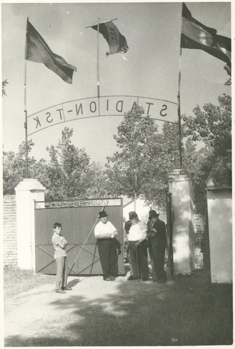 A TSK-pálya bejárata