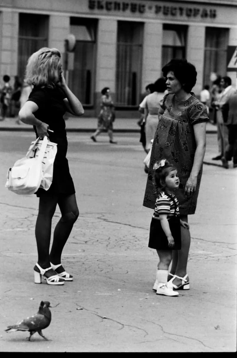 Gyerekek Újvidék utcáin