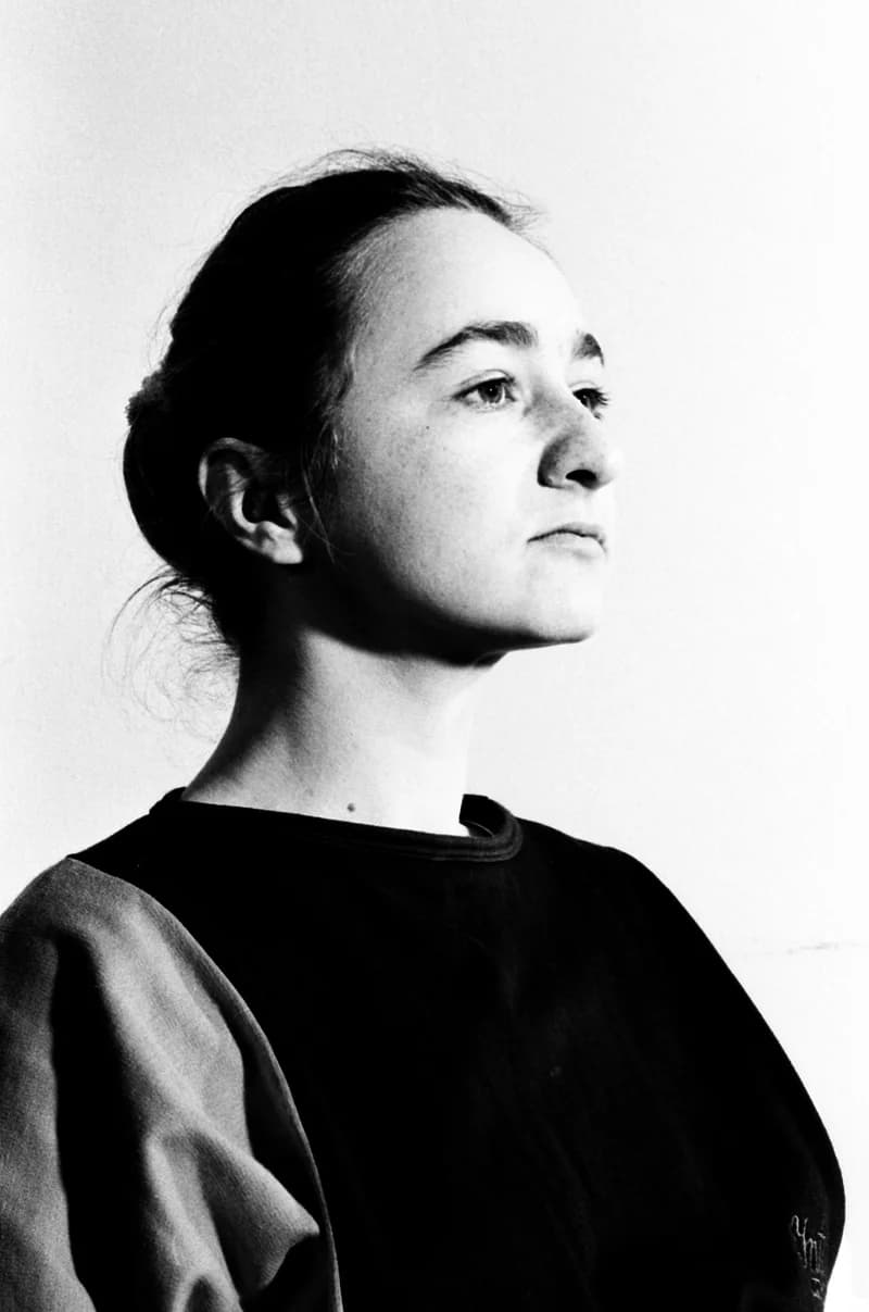 Tolnai: Izéke homokozója, Bayer II.