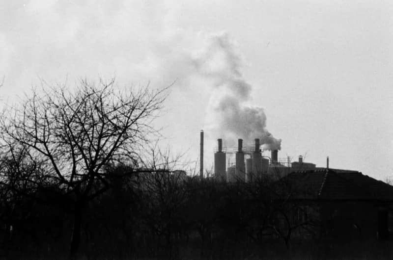 Település a Zorka gyárnál