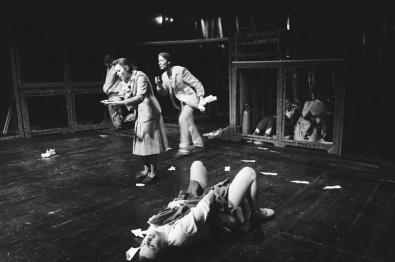 Tömöry Péter (r.), Tolnai Ottó: Paripacitrom 