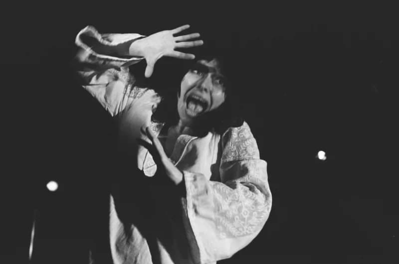 Bayer aszpirin - az Újvidéki Színház előadása