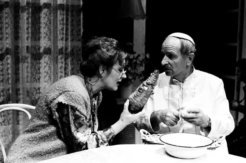 Aznap, amikor a pápát elrabolták