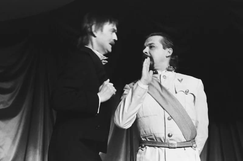 Rejtő: Kabaré (IV.)