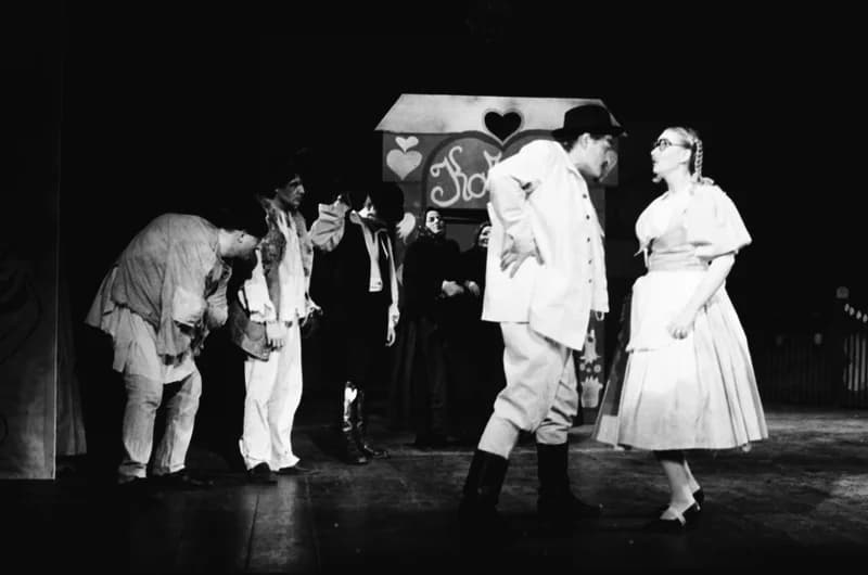 Tóth E.: A falu rossza, avagy a negyedik ablak /r.: Hernyák Gy./