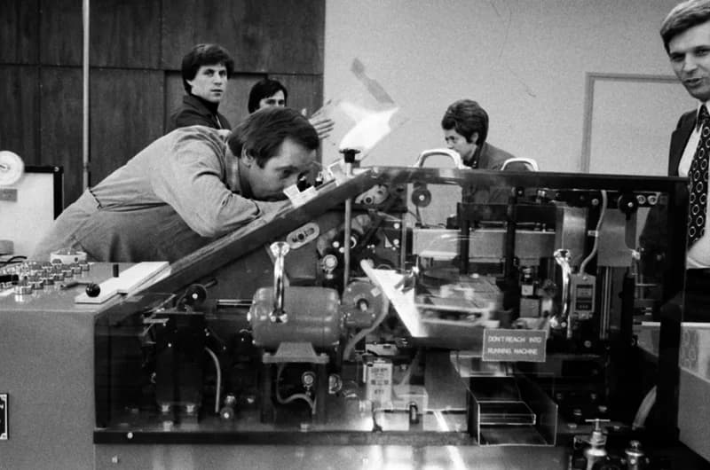 A Jugoton lemezgyárban