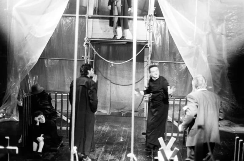 Gobby Fehér Gy.: A hajó (r.: Soltis Lajos) /próba/