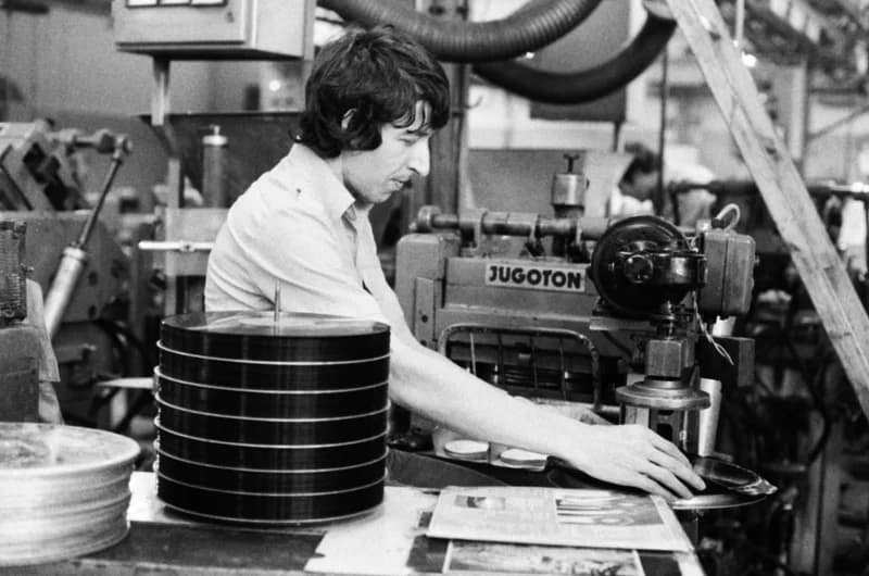 A Jugoton lemezgyárban