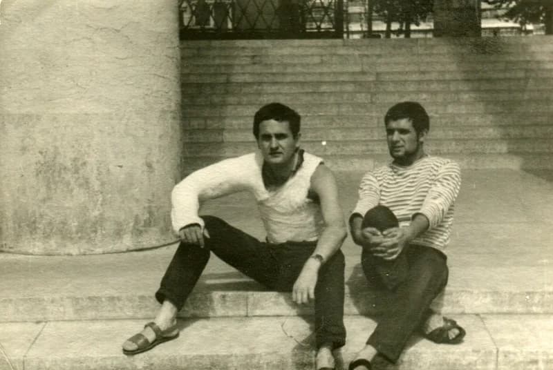 Benes József éa Tikviczki Pál Párizsban