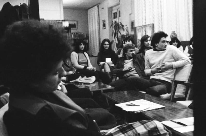 A Képes Ifjúság Topolyán a könyvtárban