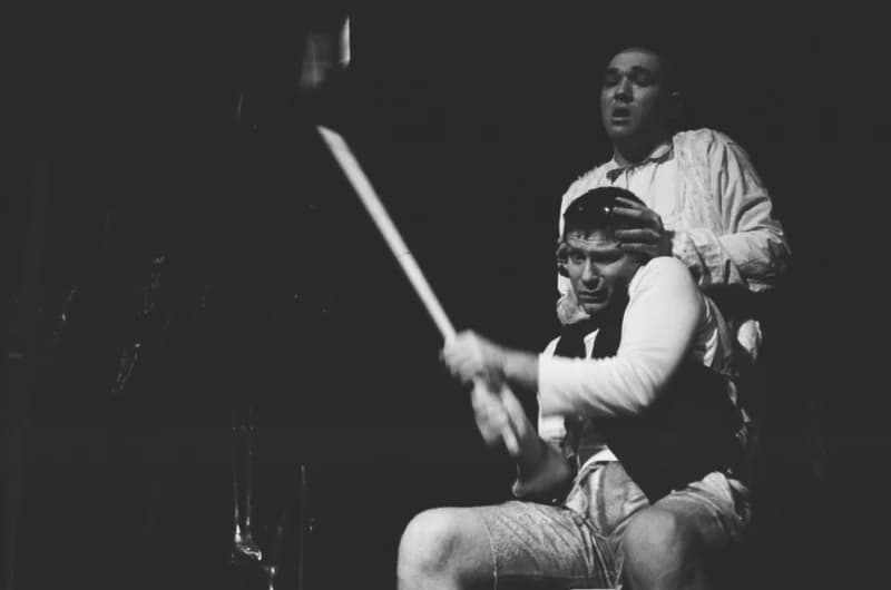 Tömöry Péter (r.), Tolnai Ottó: Paripacitrom 