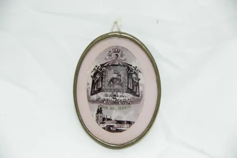 Ovális szentkép a Máriapócsi kegyhelyről