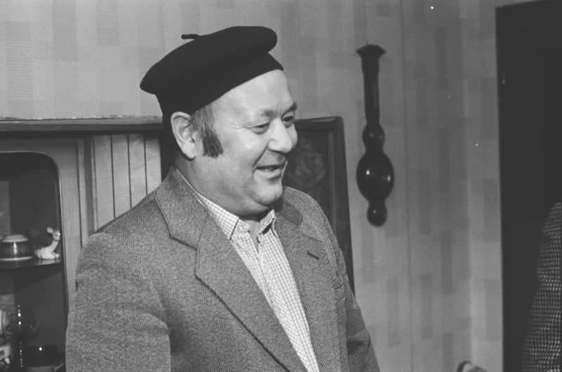 NSZK - Stuttgartban  Göncz Jánosnál