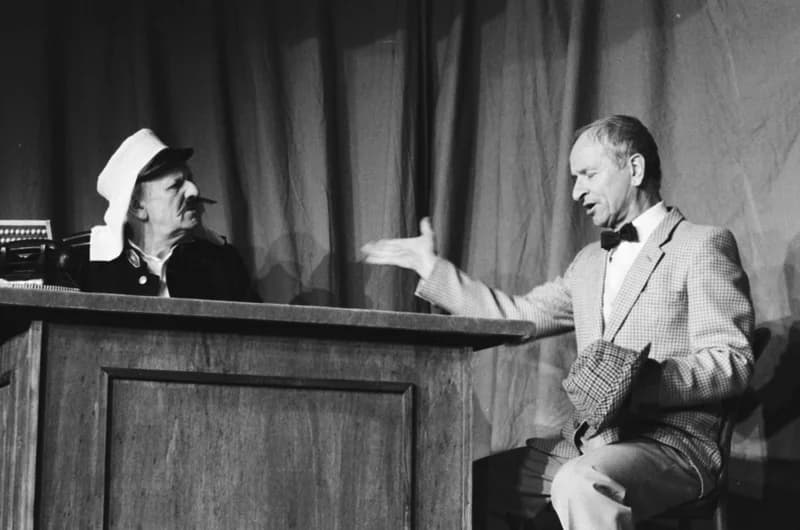 Rejtő Jenő: Kabaré (IV.)