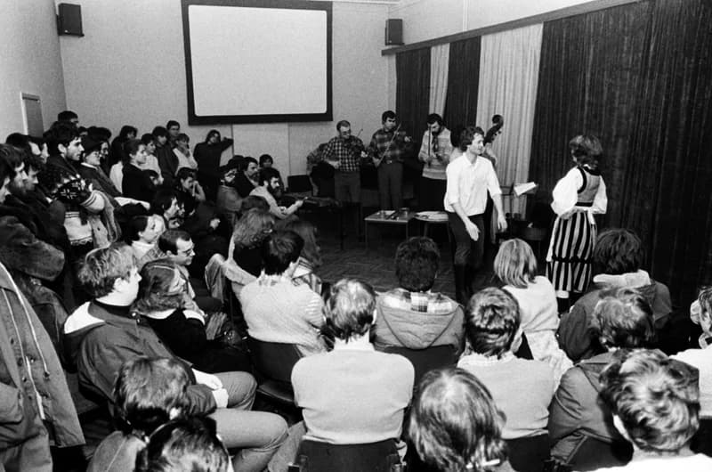 Hívogató együttes