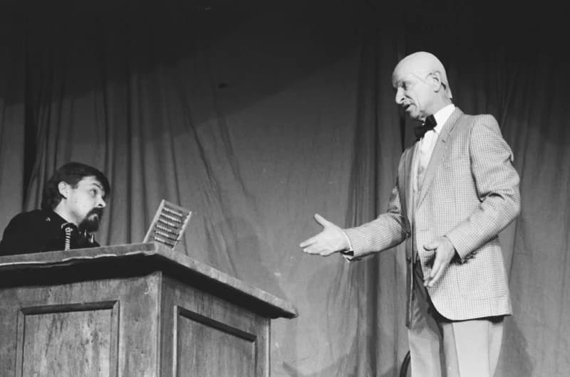 Rejtő Jenő : Kabaré (IV.)