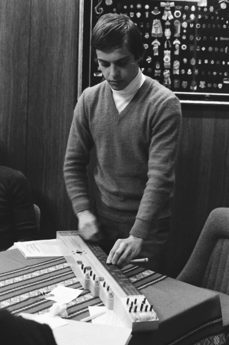 KMV - Becsei Önképzőkörösök a Fórum Klubban