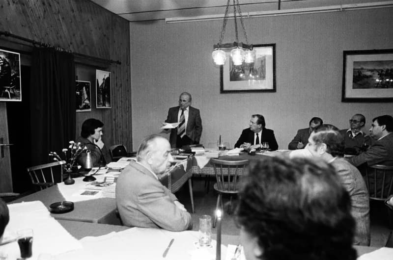 NSZK - Stuttgartban  Göncz Jánosnál