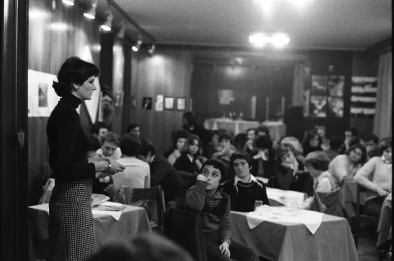 KMV - Becsei Önképzőkörösök a Fórum Klubban