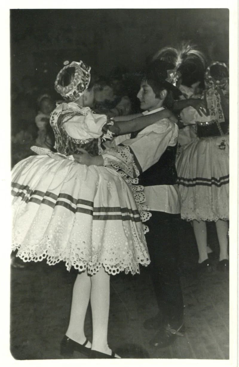 A doroszlói Gyöngyösbokréta fellépése