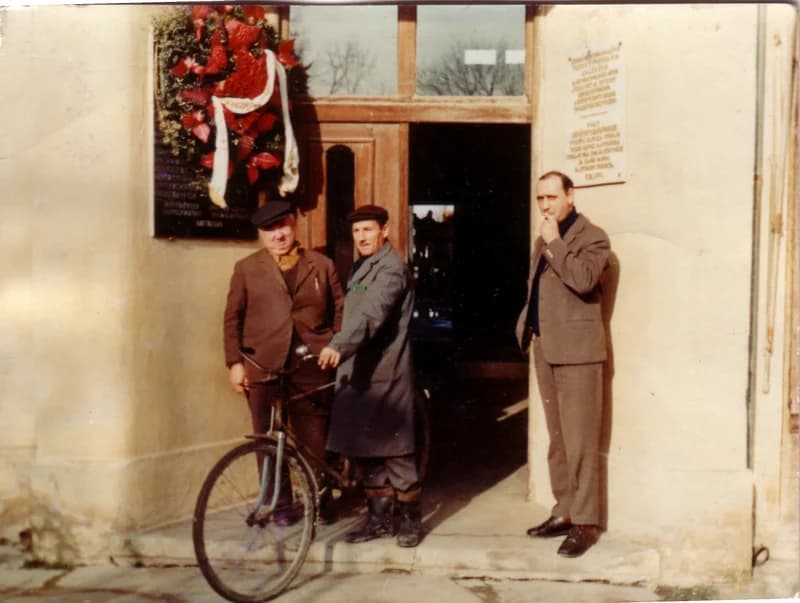 Gruik György biciklivel