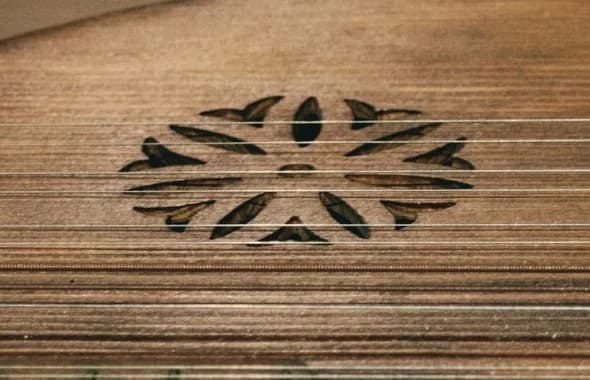 Vígan zengjetek, citorák, Jézus született