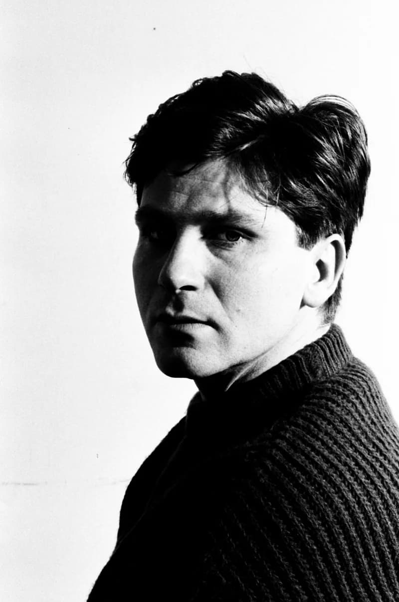 Tolnai: Izéke homokozója, Bayer II.