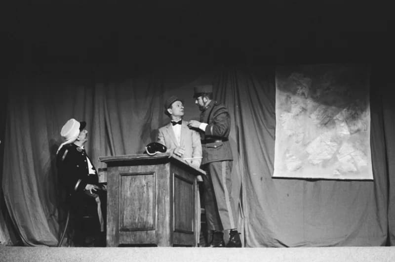 Rejtő Jenő : Kabaré (IV.)