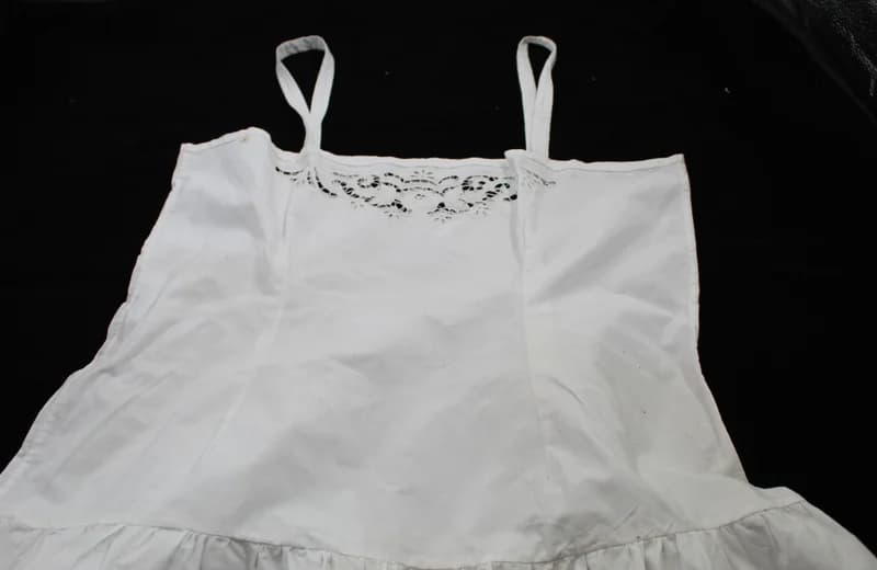 Női alsóruha – kombiné