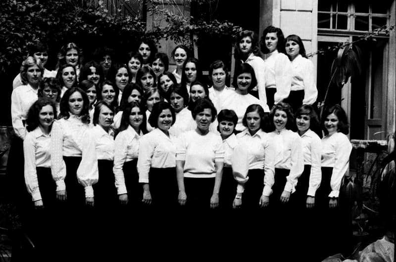 Égető Gabriella és a zeneiskola női kara