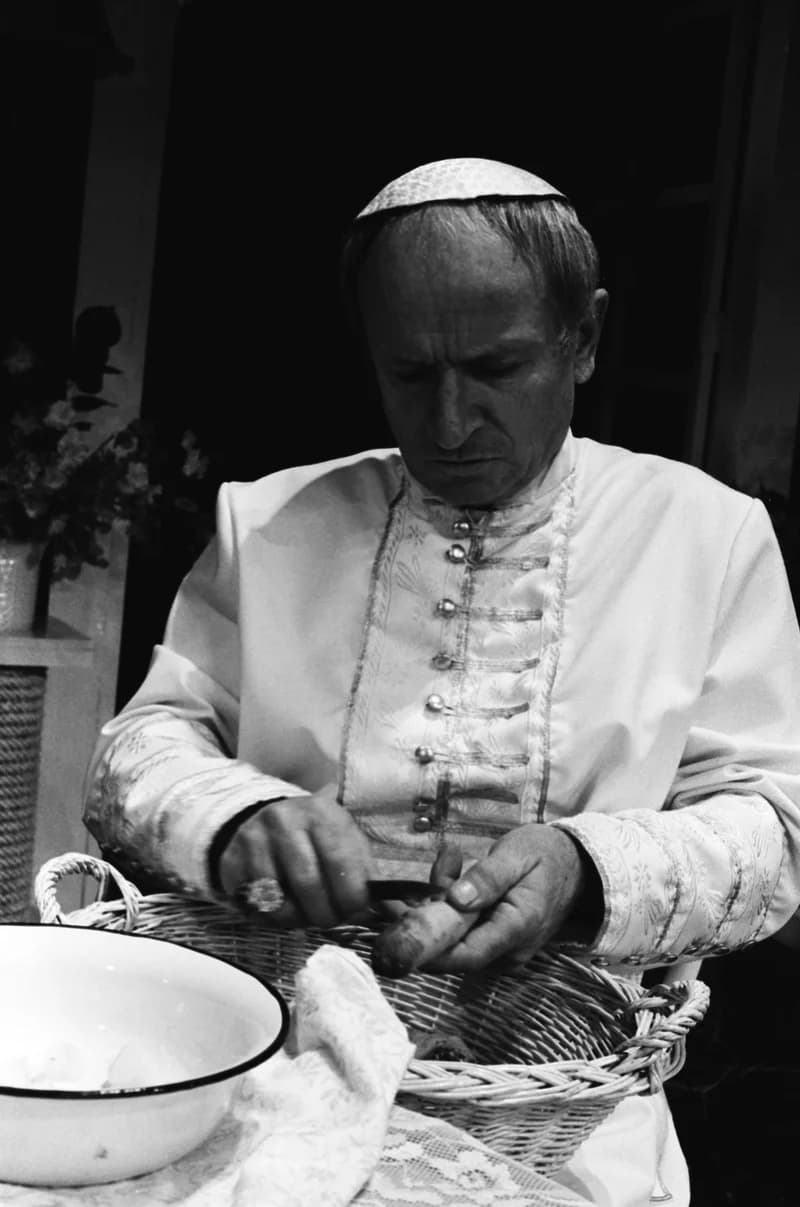 Aznap, amikor a pápát elrabolták