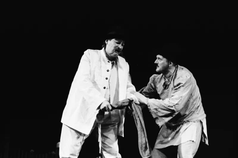 Tóth E.: A falu rossza, avagy a negyedik ablak /r.: Hernyák Gy./