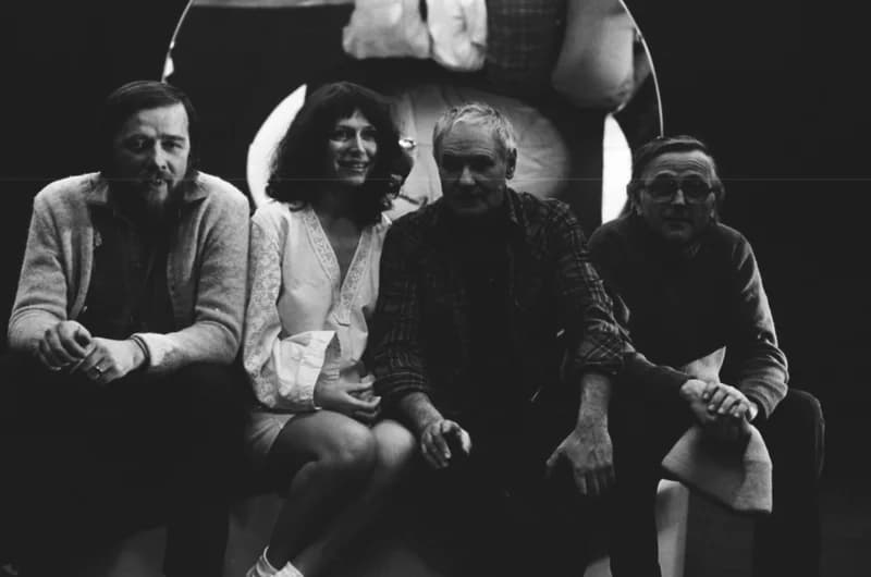 Bayer aszpirin - az Újvidéki Színház előadása