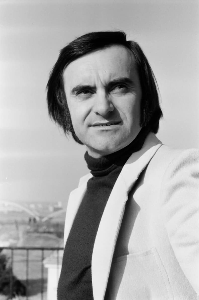 Stevan Zarić - dalszerző és szólóénekes