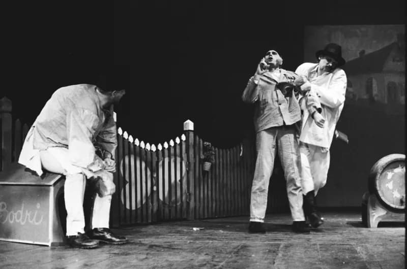 Tóth E.: A falu rossza, avagy a negyedik ablak /r.: Hernyák Gy./