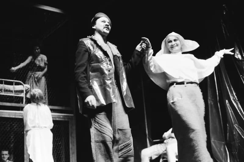 Tömöry Péter (r.), Tolnai Ottó: Paripacitrom 