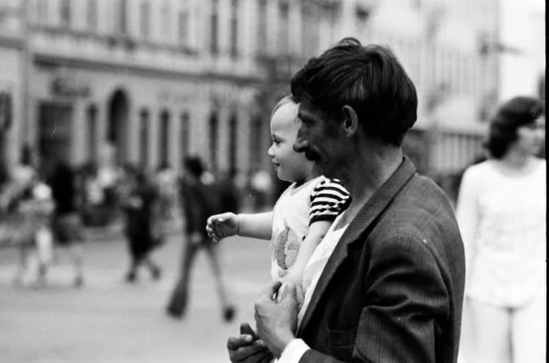 Gyerekek Újvidék utcáin