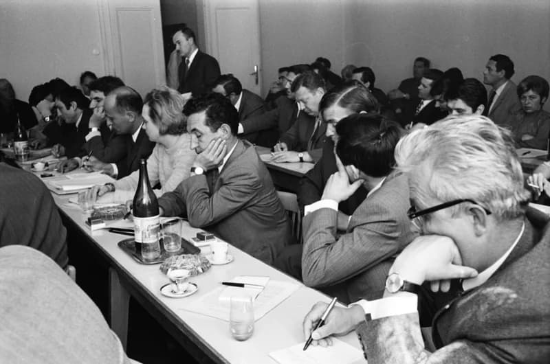 Pártértekezlet (Bonyodalmak Csubela Ferenc körül)