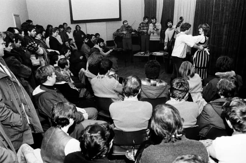 Hívogató együttes