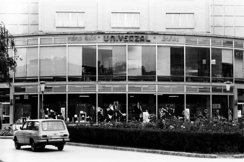 Magyarkanizsa: áruház, főutca, városháza