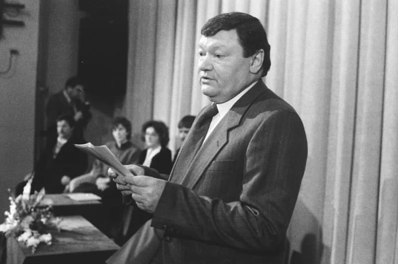 Az újvidéki színház épületének átadója