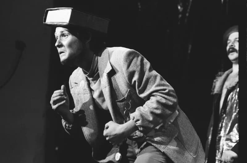 Tömöry Péter (r.), Tolnai Ottó: Paripacitrom 