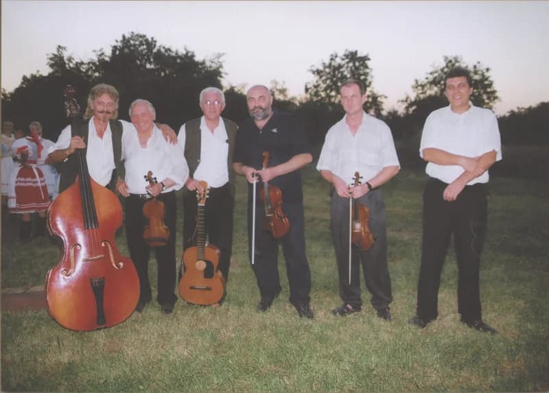 Hertelendyfalvi Arató Napok - az egyesület  népi zenekara