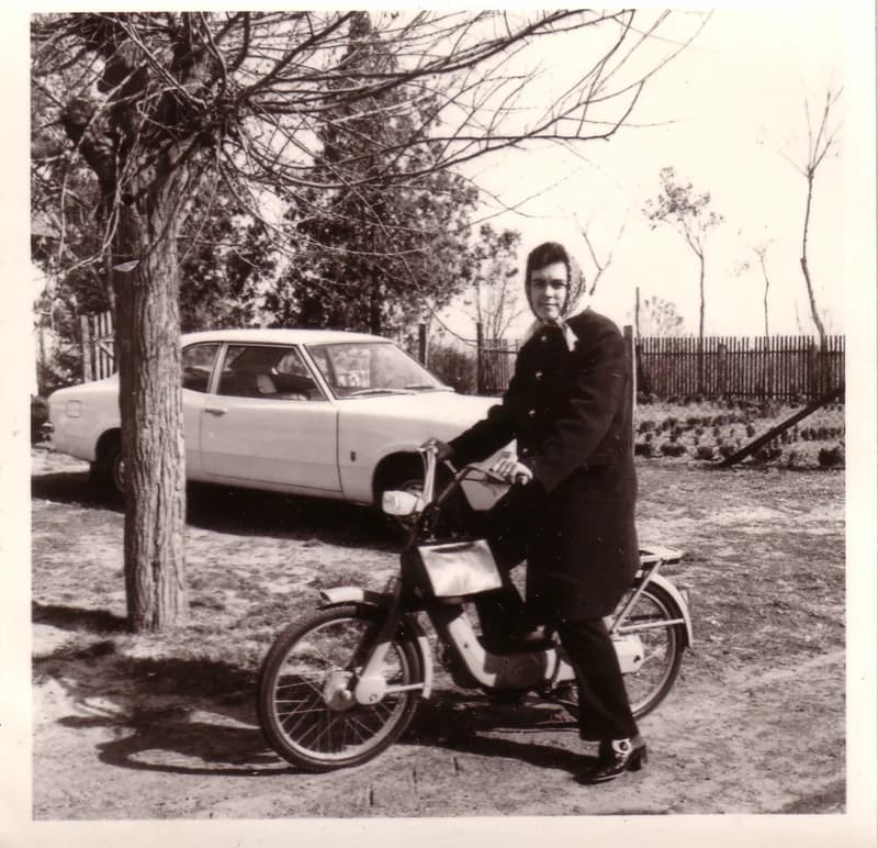 Sörös Jolán motorral