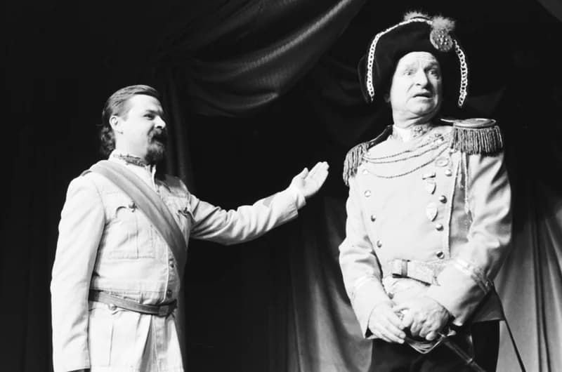 Rejtő: Kabaré (IV.)