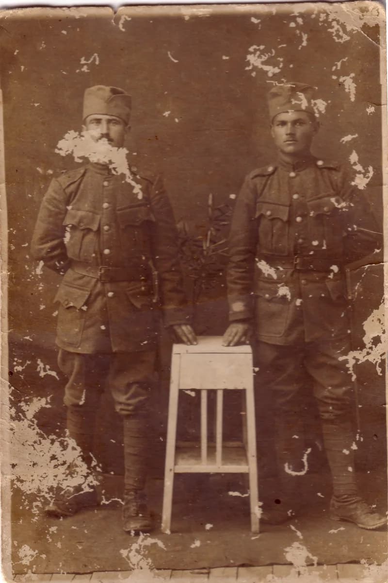 Id. Márki József katonatársával