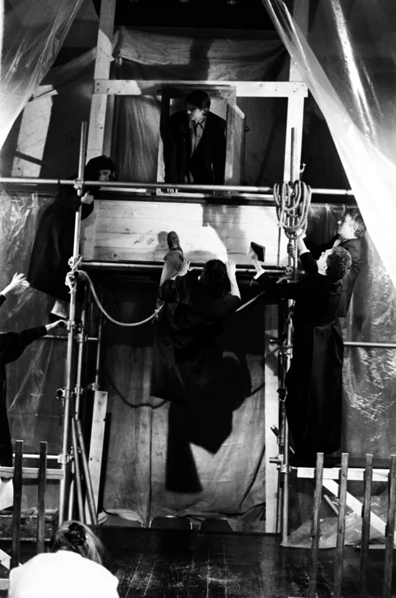 Gobby Fehér Gy.: A hajó (r.: Soltis Lajos) /próba/